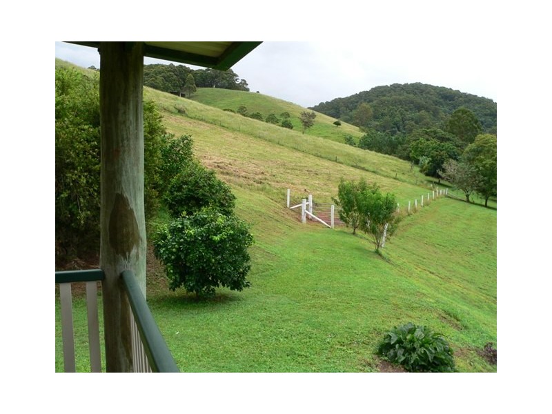 Goomboorian QLD 4570