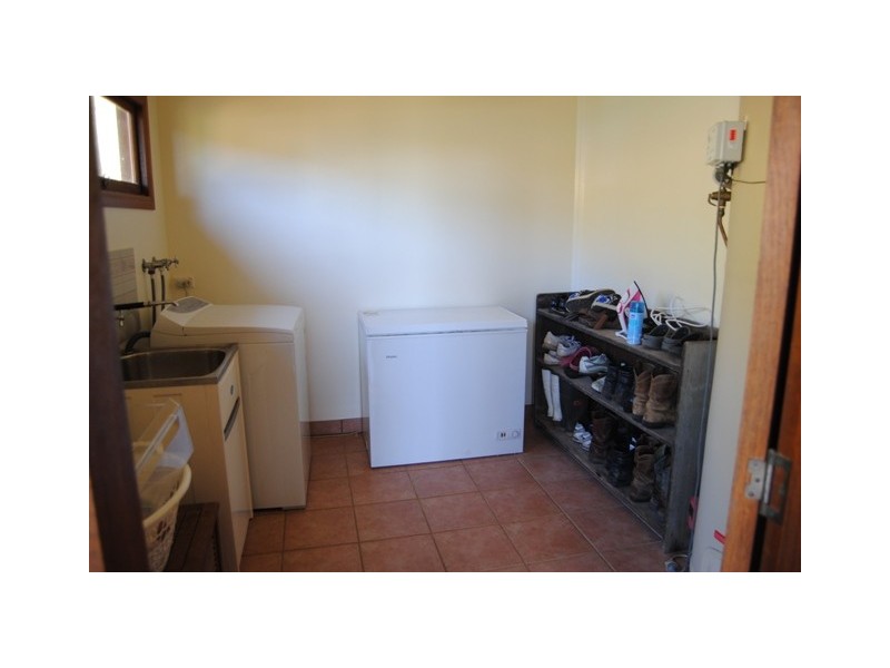 Goomboorian QLD 4570