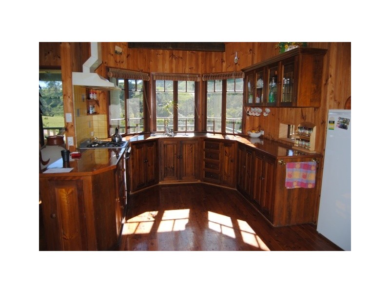 Goomboorian QLD 4570