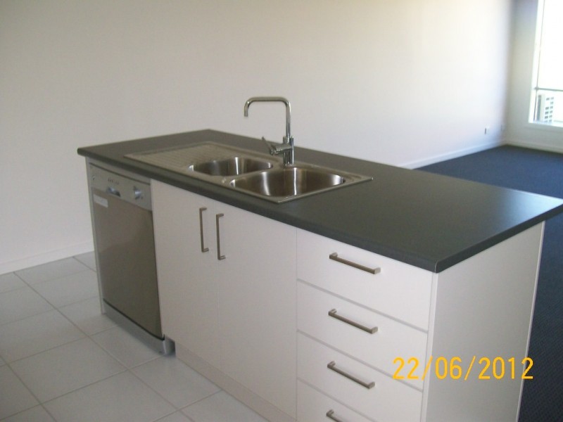 3 majestic Place, Jones Hill QLD 4570