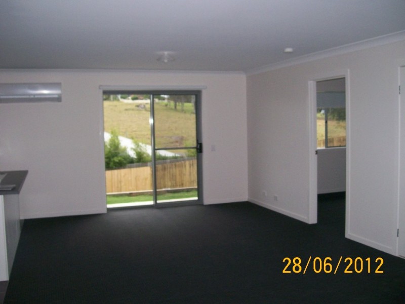 94 Judicial Cir, Jones Hill QLD 4570