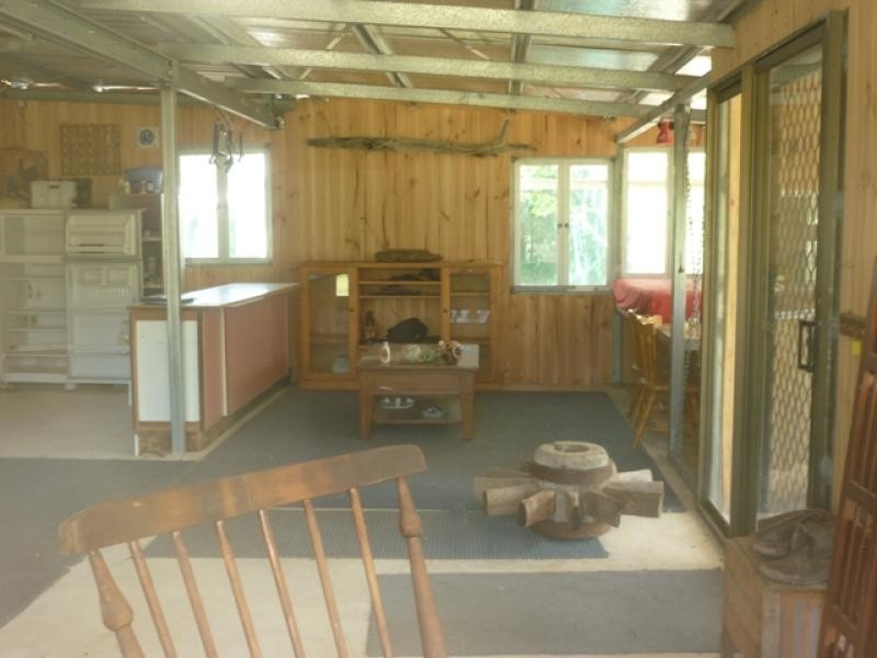 14 Little Widgee, Widgee QLD 4570