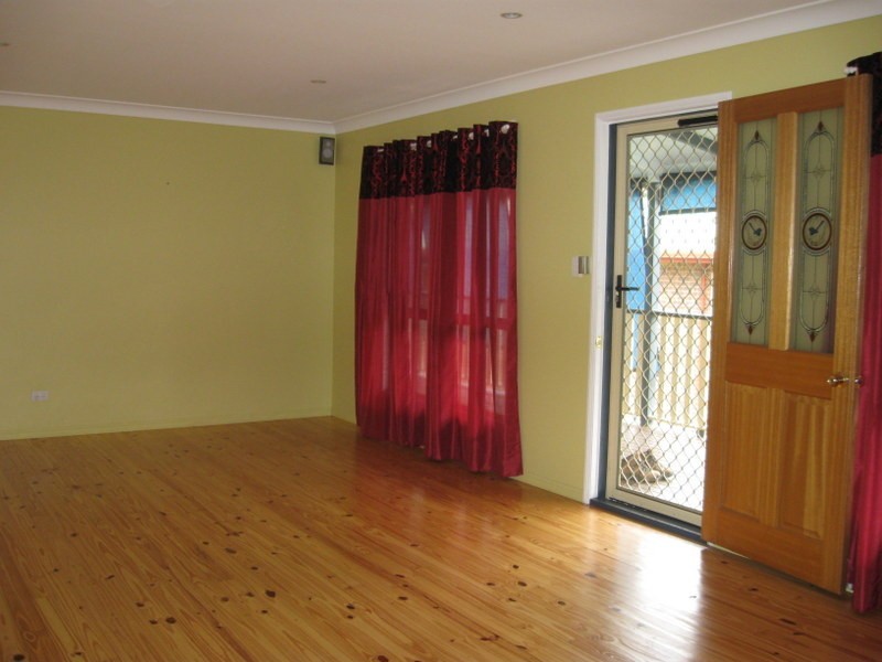 Monkland QLD 4570