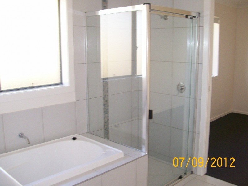 3 Judicial Street, Jones Hill QLD 4570