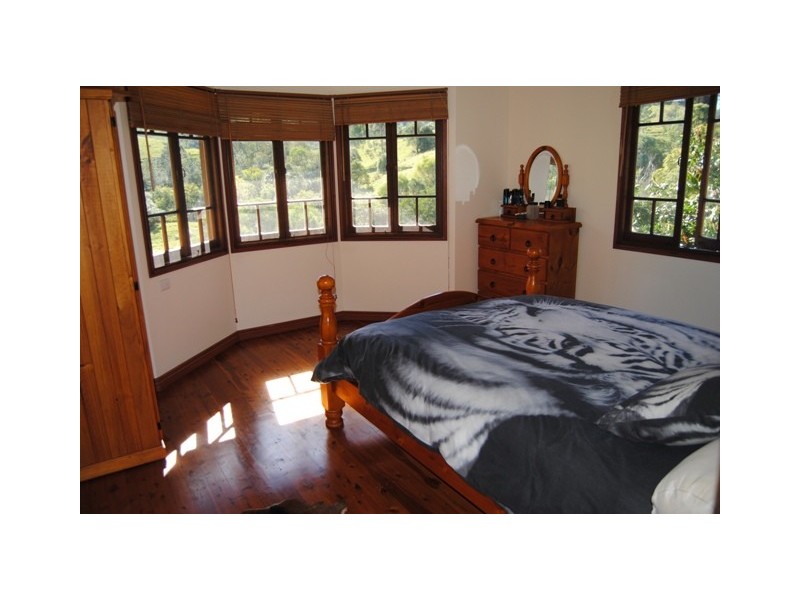 Goomboorian QLD 4570