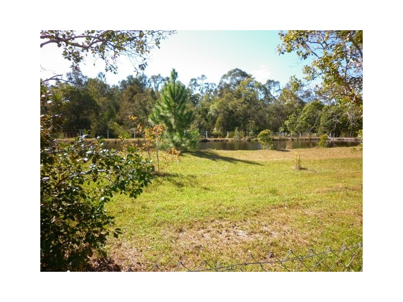 36 Osborne, Wallu QLD 4570