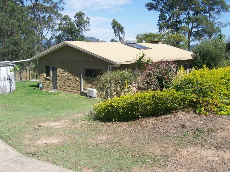 14 Van Doran Road, Southside QLD 4570