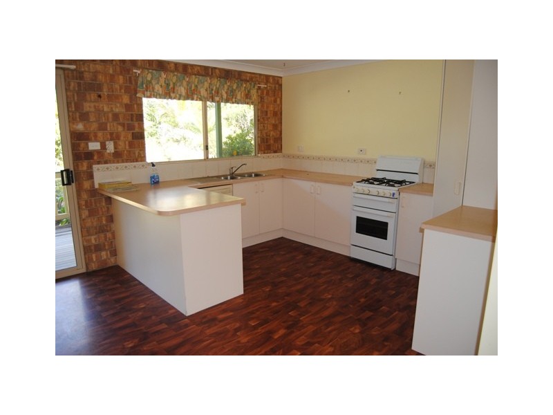 Wolvi QLD 4570