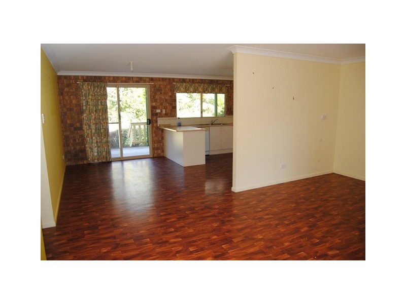 Wolvi QLD 4570