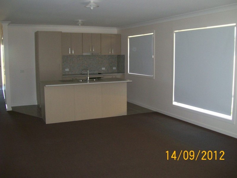 7 Judicial Cct, Jones Hill QLD 4570
