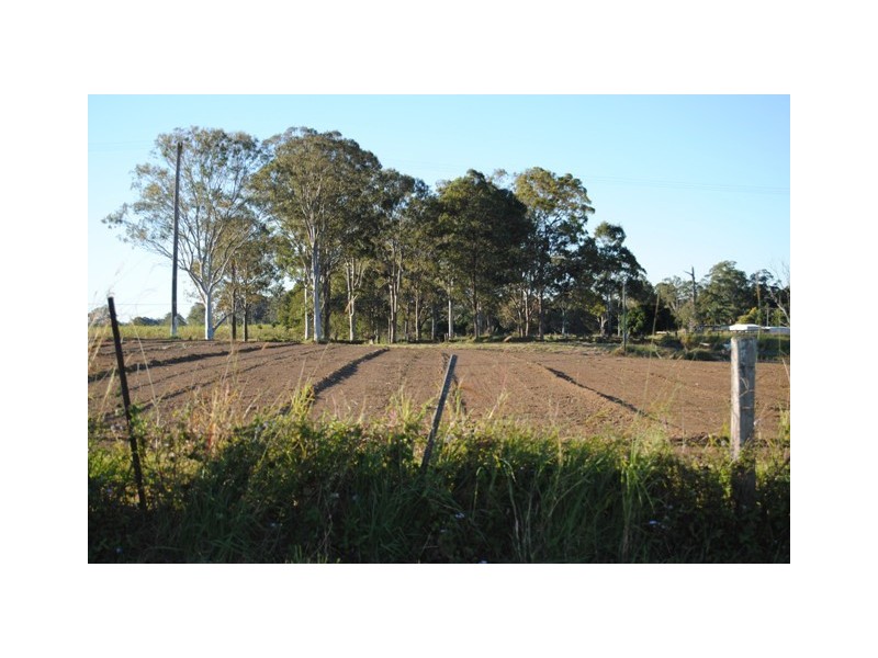 Kia Ora QLD 4570