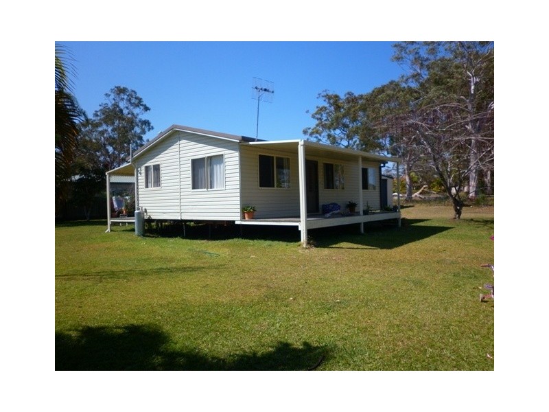 2 Argus Ct, Cooloola Cove QLD 4580
