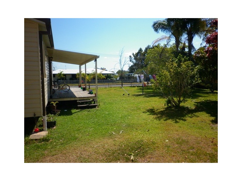 2 Argus Ct, Cooloola Cove QLD 4580