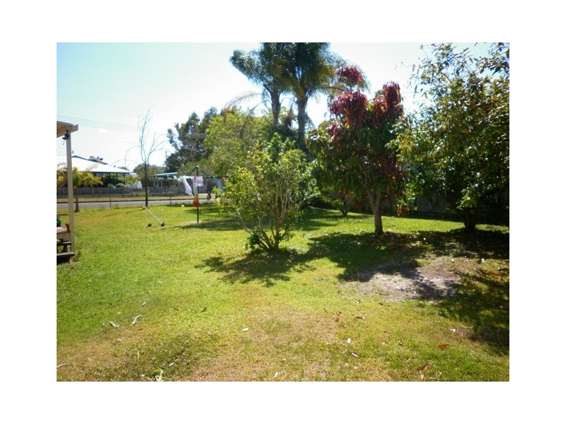 2 Argus Ct, Cooloola Cove QLD 4580