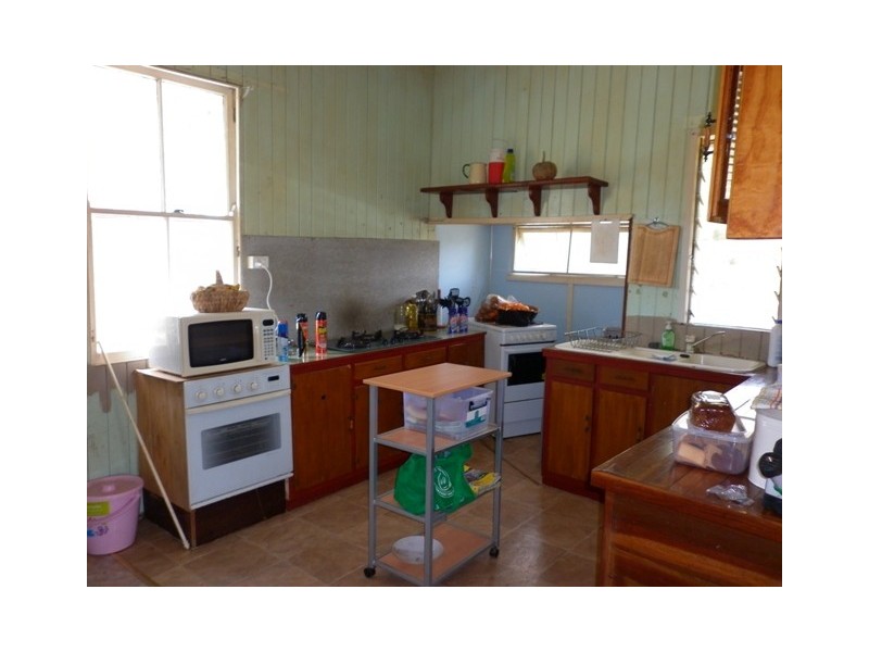Theebine QLD 4570