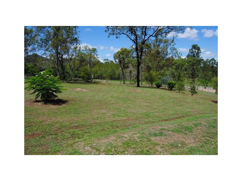 9 Cave St, Kilkivan QLD 4600