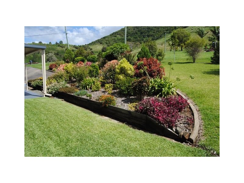 Goomboorian QLD 4570