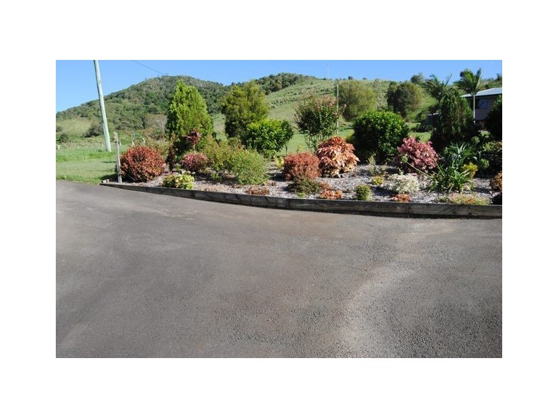 Goomboorian QLD 4570