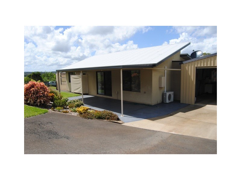 Goomboorian QLD 4570