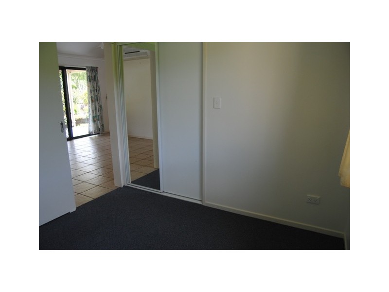 Goomboorian QLD 4570