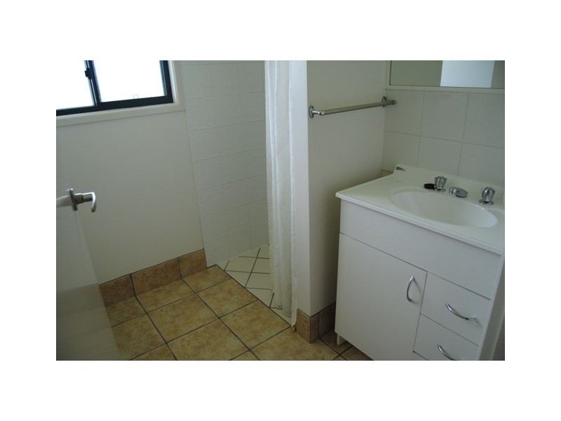 Goomboorian QLD 4570