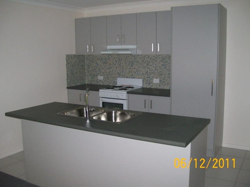 28 Bond Drive, Southside QLD 4570