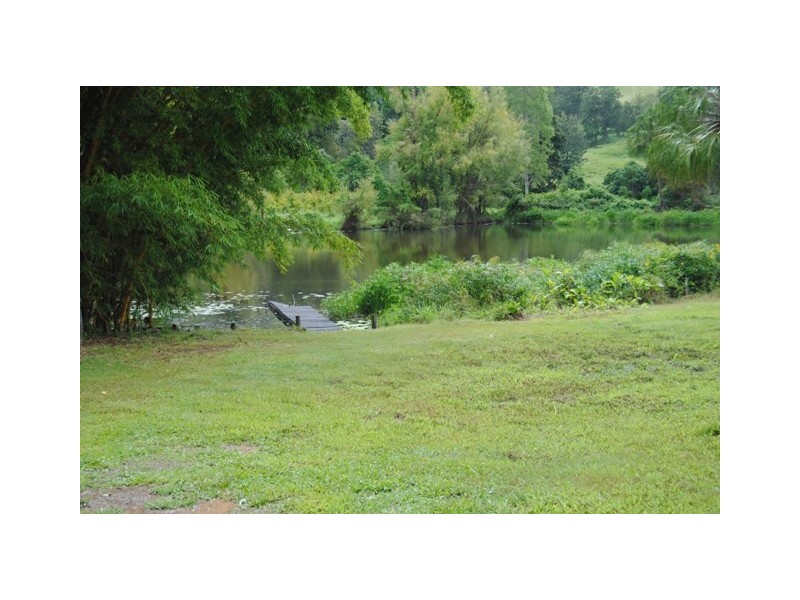 255 Amamoor Creek Rd, Amamoor QLD 4570