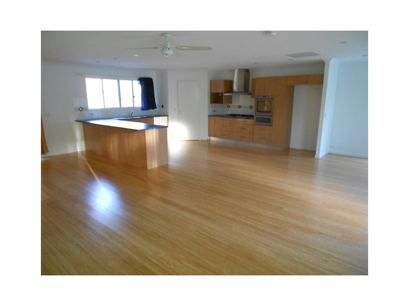 337 Counter rd, Wolvi QLD 4570