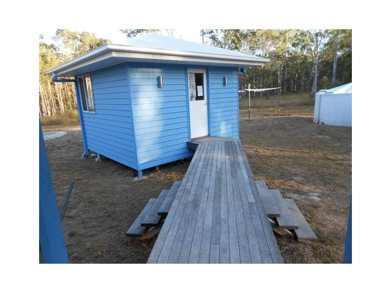 337 Counter rd, Wolvi QLD 4570