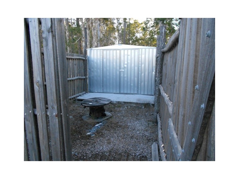 337 Counter rd, Wolvi QLD 4570