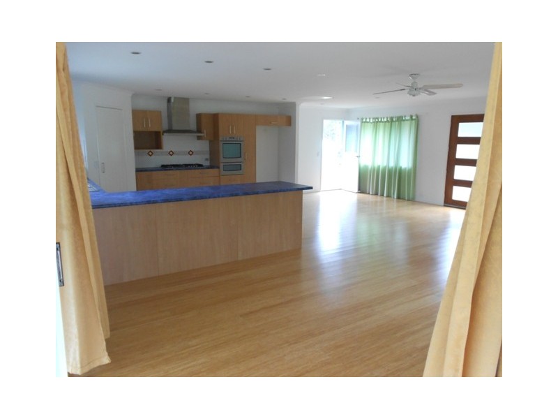 337 Counter rd, Wolvi QLD 4570