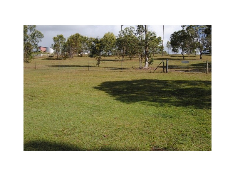 Glenwood QLD 4570