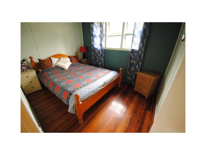 Glenwood QLD 4570