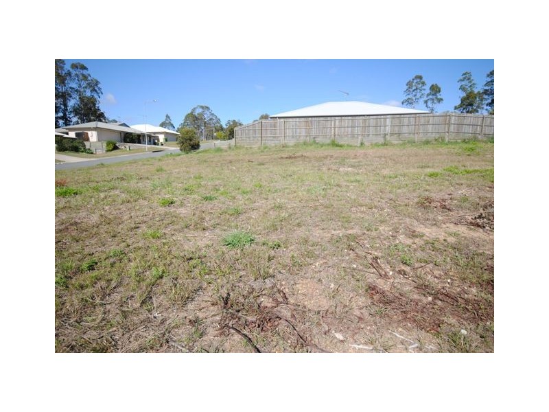 46 Mcphail, Southside QLD 4570