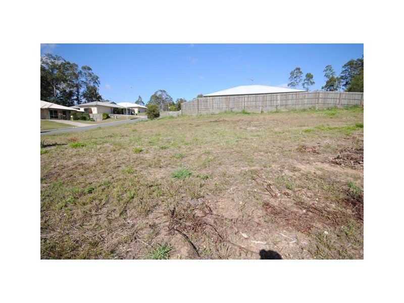 46 Mcphail, Southside QLD 4570
