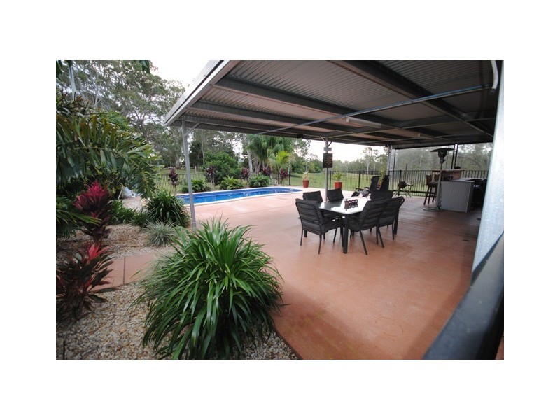 Goomboorian QLD 4570