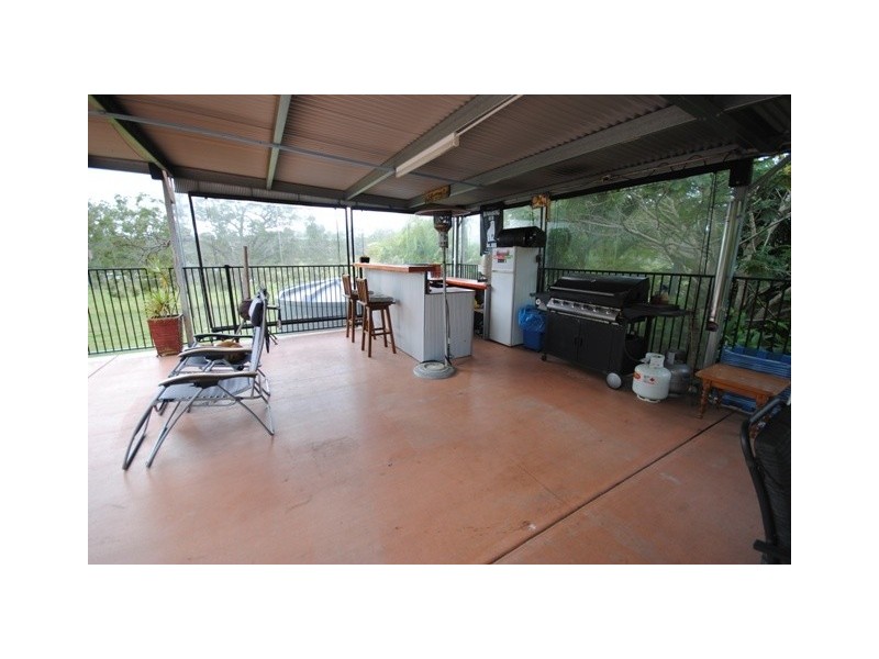 Goomboorian QLD 4570