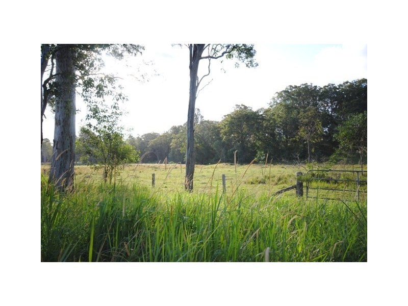 Goomboorian QLD 4570