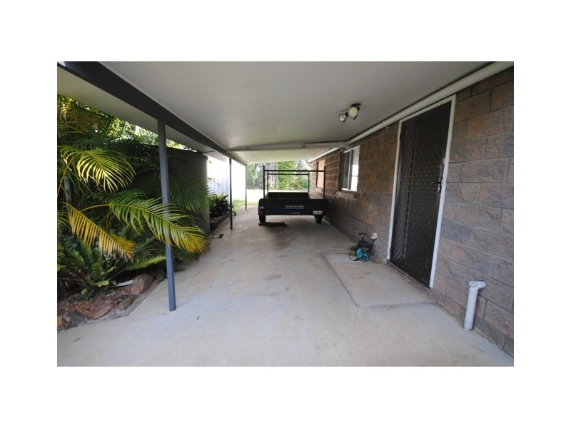 Goomboorian QLD 4570