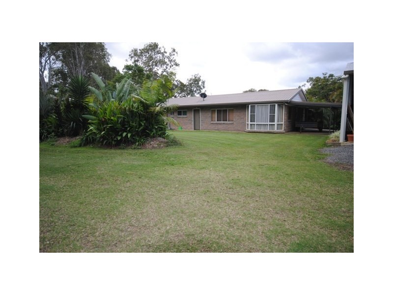 Goomboorian QLD 4570