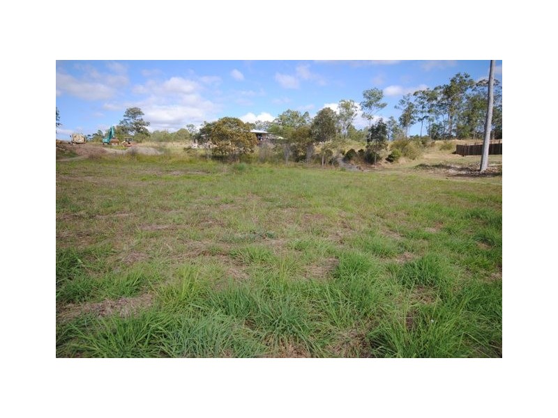 76 Furness, Southside QLD 4570