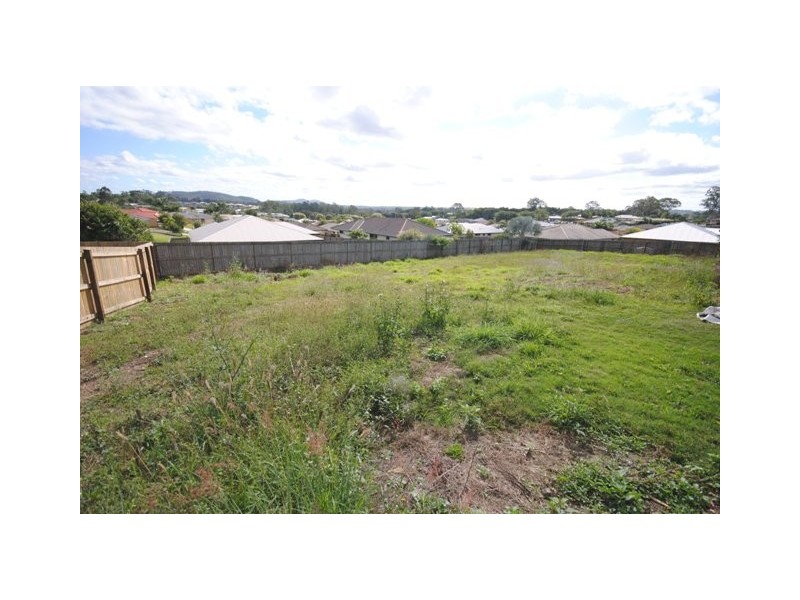 Southside QLD 4570