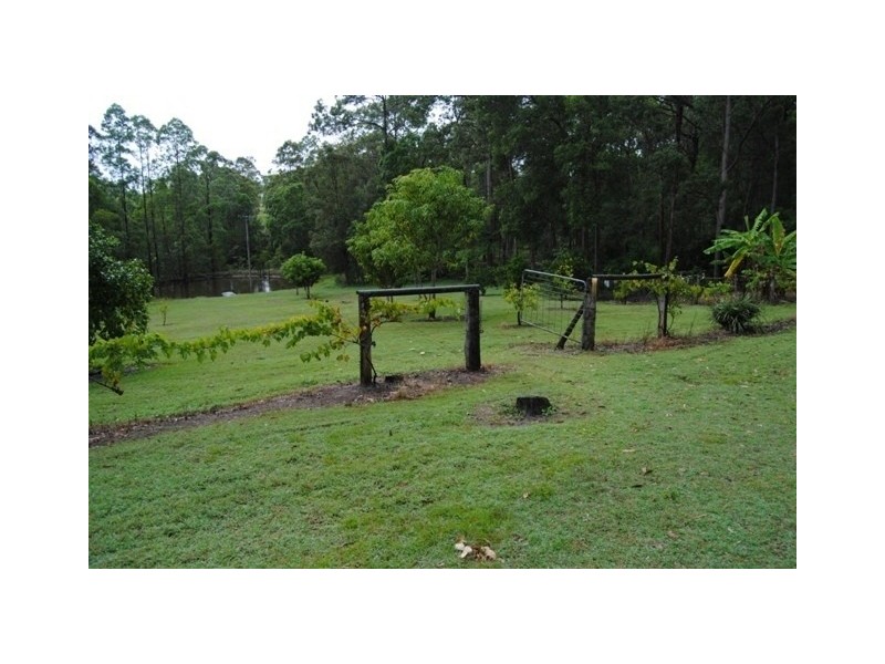 140 Herron, Pie Creek QLD 4570