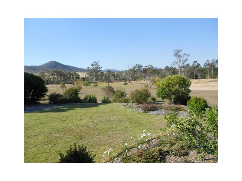 18 Kitt Cres, Kilkivan QLD 4600