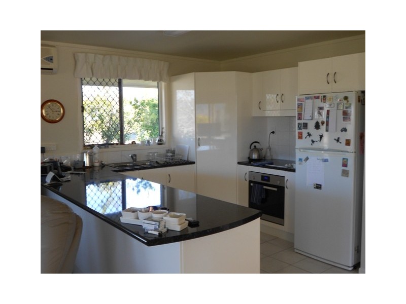 18 Kitt Cres, Kilkivan QLD 4600