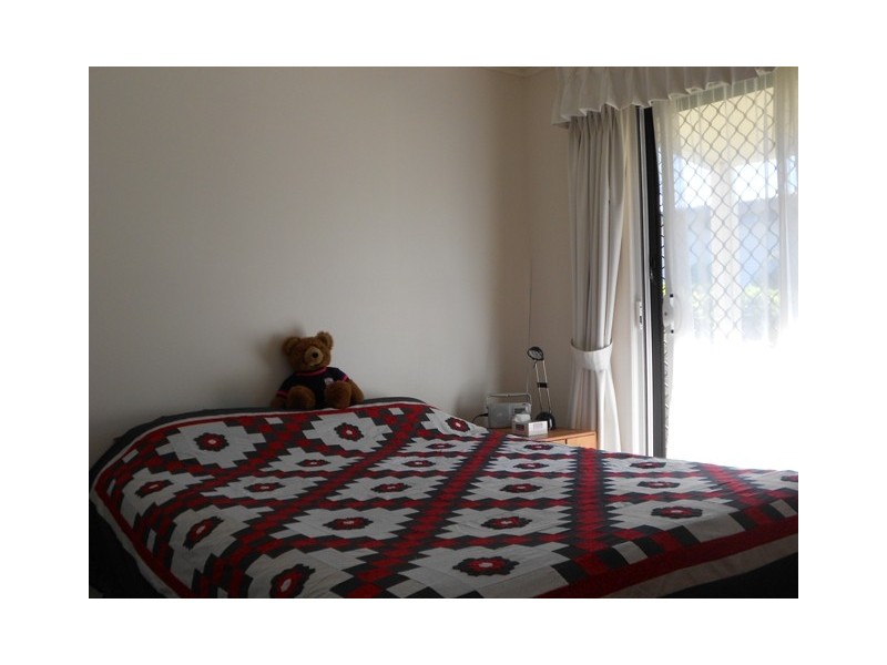 18 Kitt Cres, Kilkivan QLD 4600