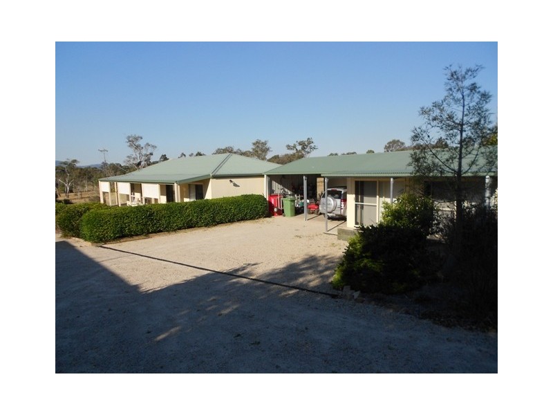 18 Kitt Cres, Kilkivan QLD 4600