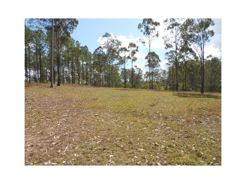lot 137 Neerdie Rd, Glenwood QLD 4570