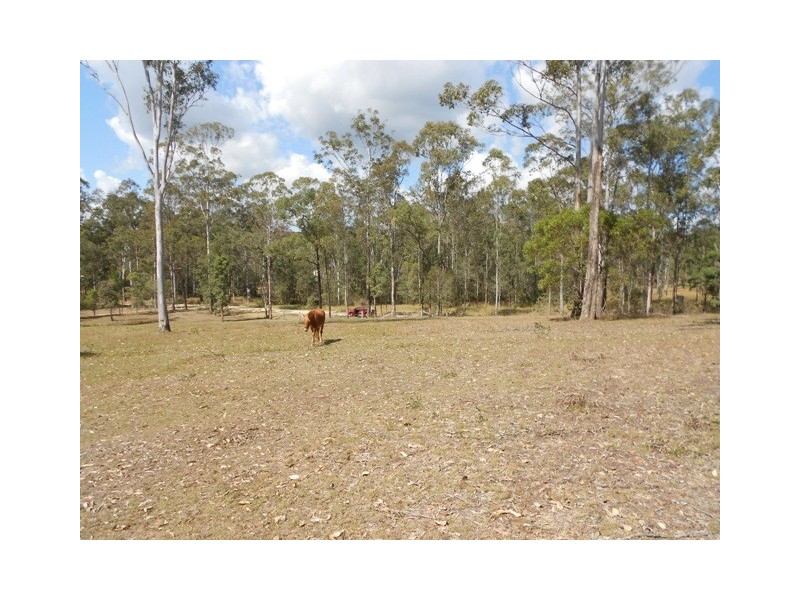 lot 137 Neerdie Rd, Glenwood QLD 4570
