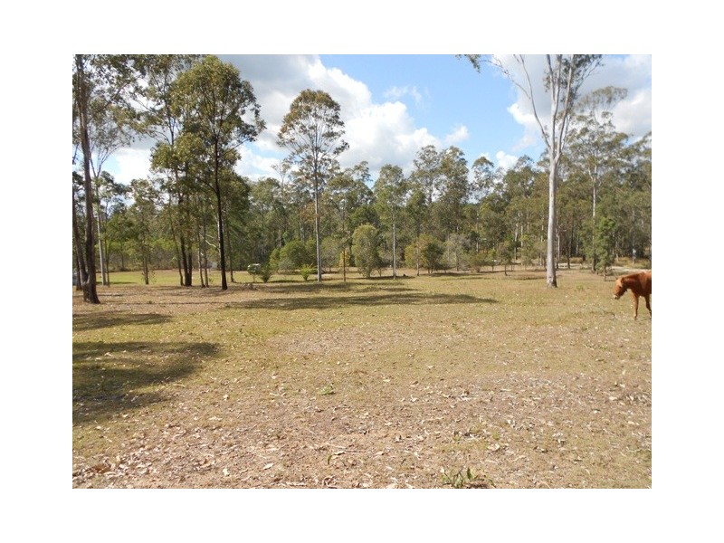 lot 137 Neerdie Rd, Glenwood QLD 4570